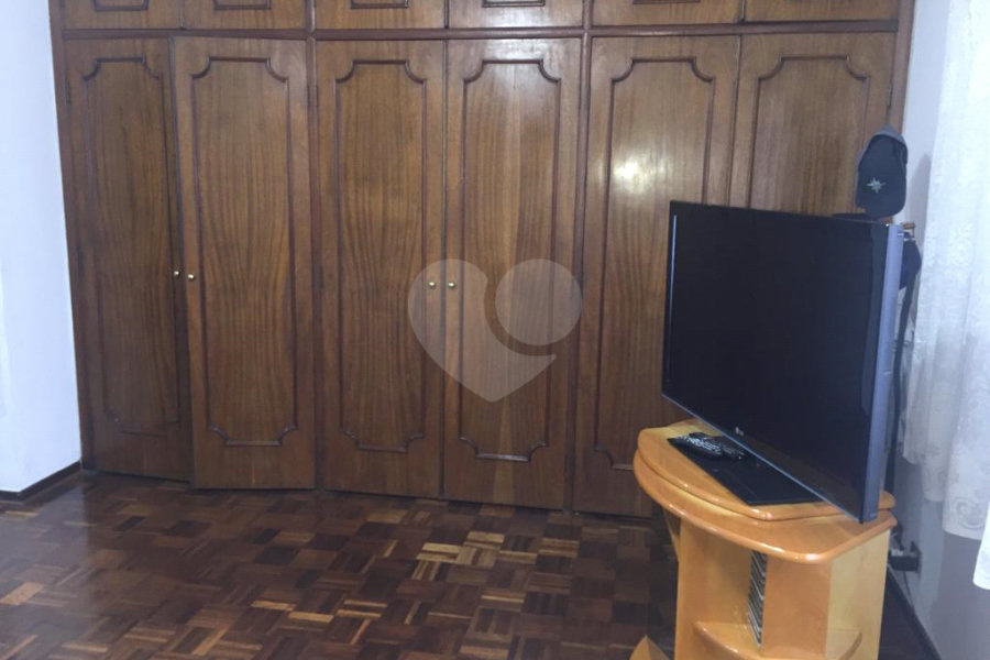 Sobrado à venda ou para alugar com 3 quartos, sendo 1 suíte, em Anália Franco, São Paulo, SP