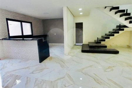 Casa à venda com 4 quartos, sendo 2 suítes,  no condomínio Aruã Brisas Ii, Mogi das Cruzes - SP