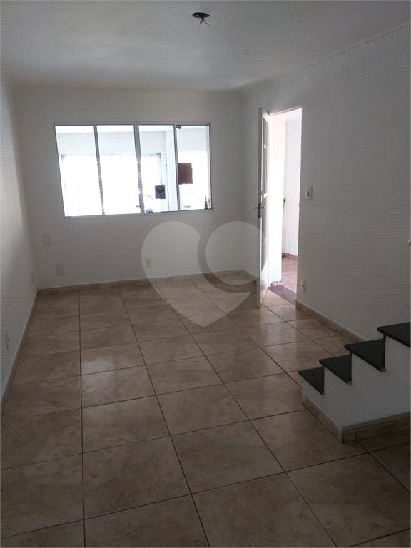 Sobrado à venda com 3 quartos, sendo 1 suíte, em Vila Mazzei, São Paulo, SP