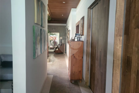 Casa à venda com 4 suítes no condomínio Jardim Theodora, Itu - SP