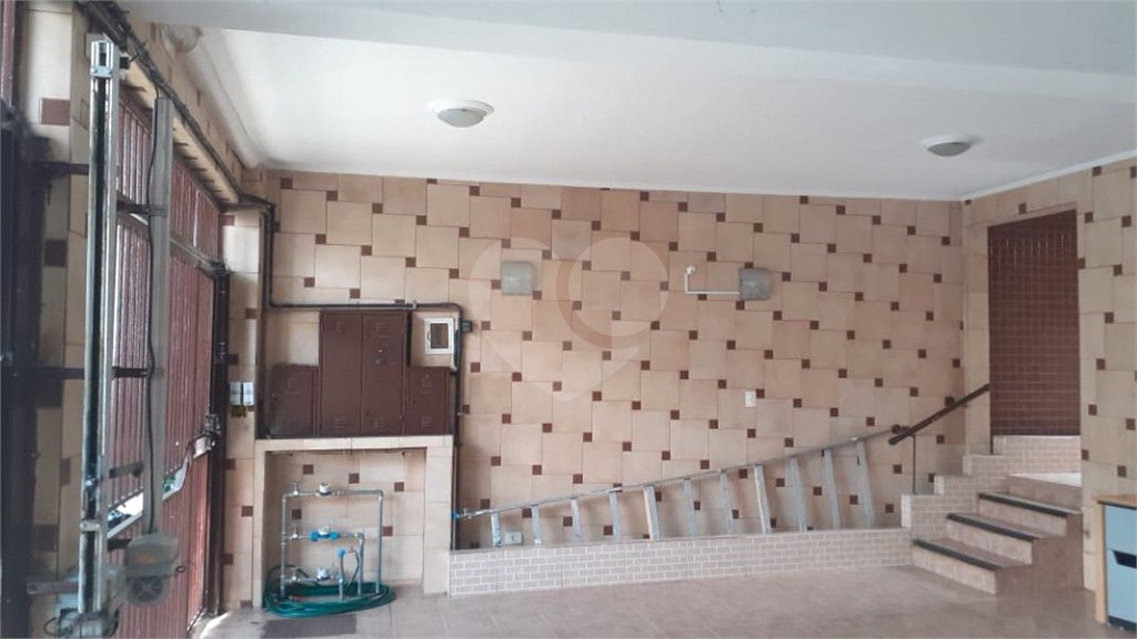Sobrado à venda com 11 quartos em Vila Firmiano Pinto, São Paulo, SP