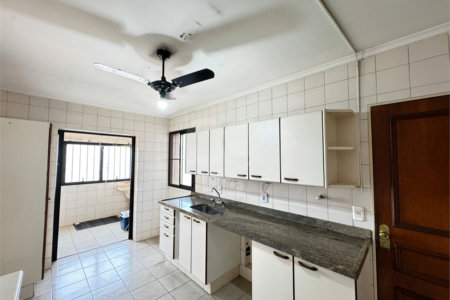 Apartamento à venda com 3 quartos, sendo 1 suíte, em Jardim Sumaré, Ribeirão Preto, SP