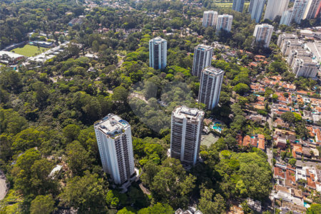 Apartamento à venda ou para alugar com 4 suítes em Alto da Boa Vista, São Paulo, SP