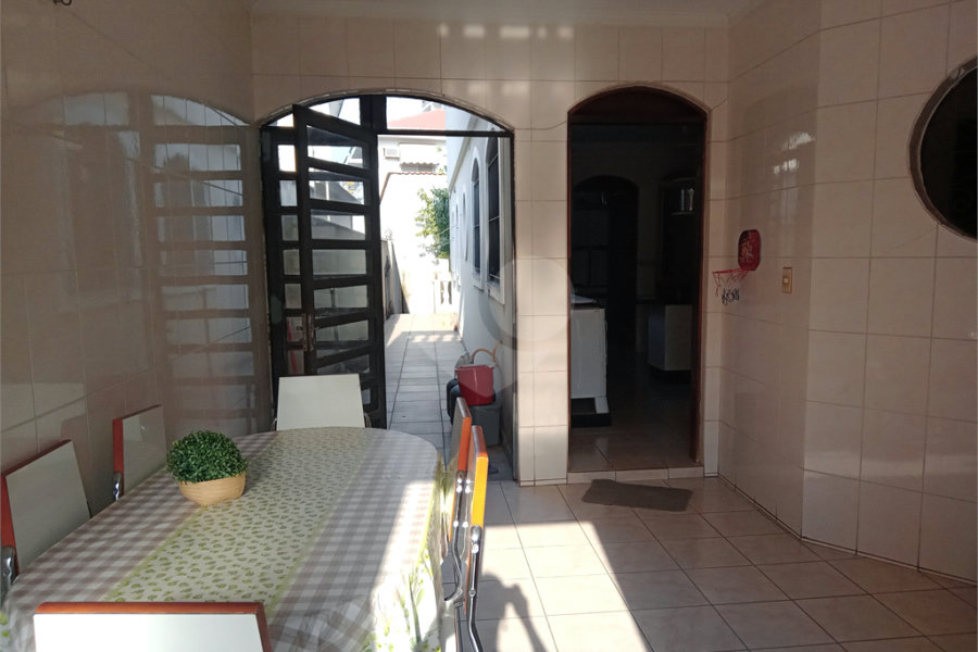 Sobrado à venda com 3 quartos, sendo 2 suítes, em Santana, São Paulo, SP