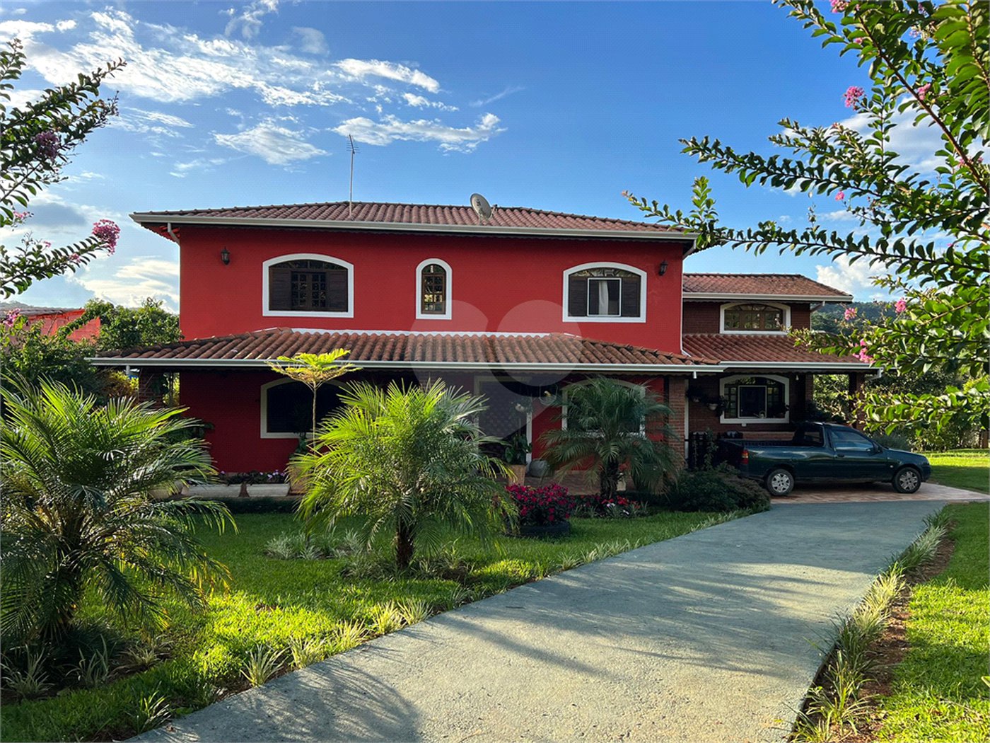 Chácara para alugar com 4 quartos, sendo 2 suítes,  no Centro (canguera), São Roque, SP