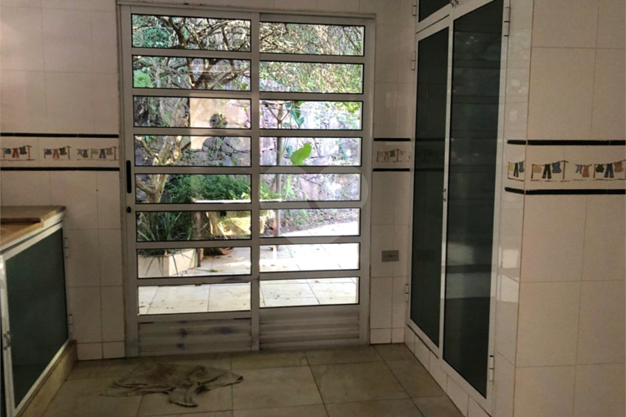 Casa à venda com 5 quartos, sendo 3 suítes, em Serra da Cantareira, Mairiporã, SP