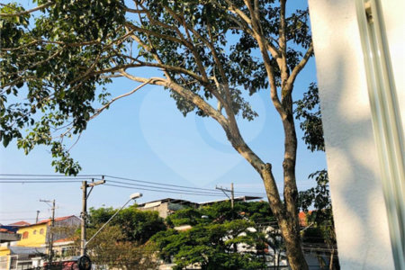 Sobrado à venda com 3 quartos, sendo 1 suíte, em Campo Grande, São Paulo, SP