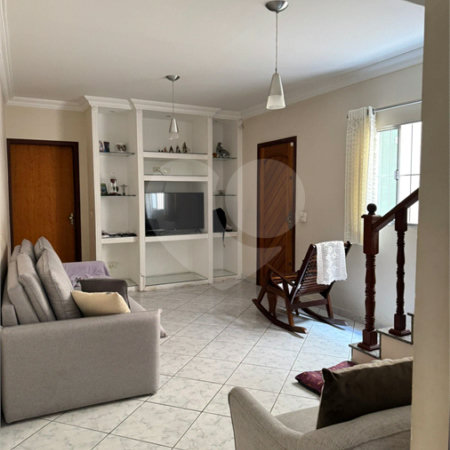 Casa à venda com 3 quartos, sendo 1 suíte, em Vila Constança, São Paulo, SP