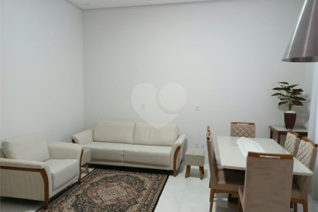 Casa à venda com 3 quartos, sendo 2 suítes, no condomínio Montreal Residence, Indaiatuba - SP