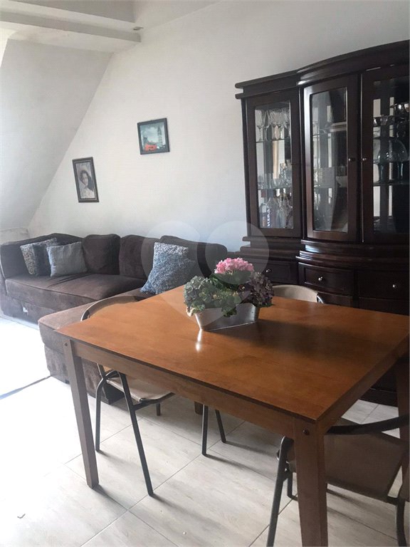 Sobrado à venda com 3 quartos, sendo 1 suíte, em Jaraguá, São Paulo, SP