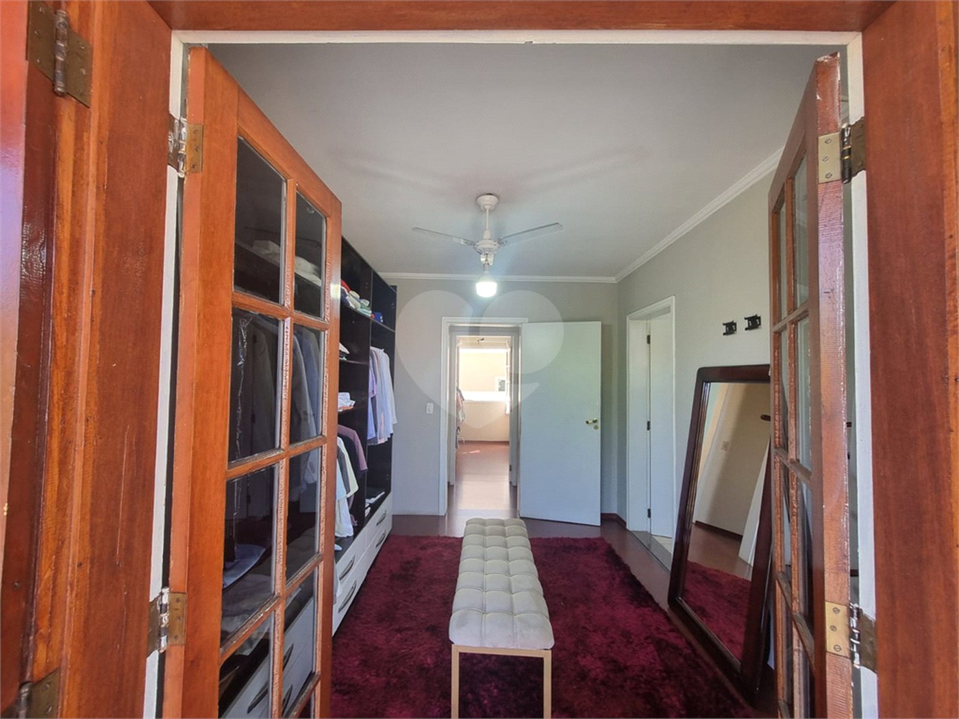 Casa à venda com 4 quartos, sendo 3 suítes,  no condomínio Ibiti do Paço, Sorocaba - SP