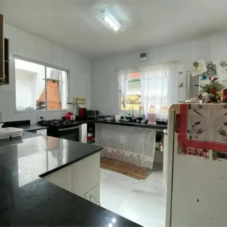 Sobrado à venda com 3 quartos, sendo 2 suítes, em Conjunto Residencial Butantã, São Paulo, SP