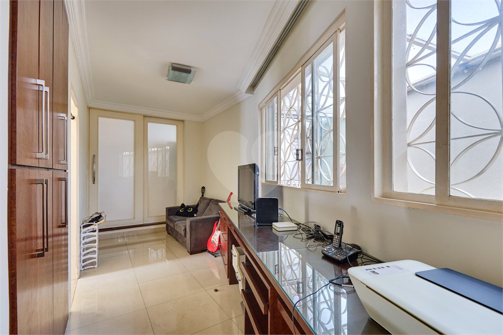 Casa de Vila à venda com 4 quartos, sendo 2 suítes, em Campo Grande, São Paulo, SP