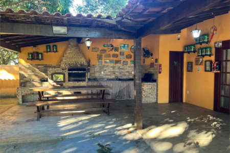 Chácara à venda com 4 quartos em Retiro, São Pedro da Aldeia, RJ