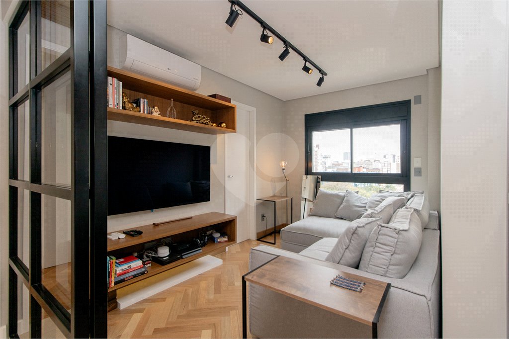 Apartamento à venda com 3 suítes em Vila Olímpia, São Paulo, SP