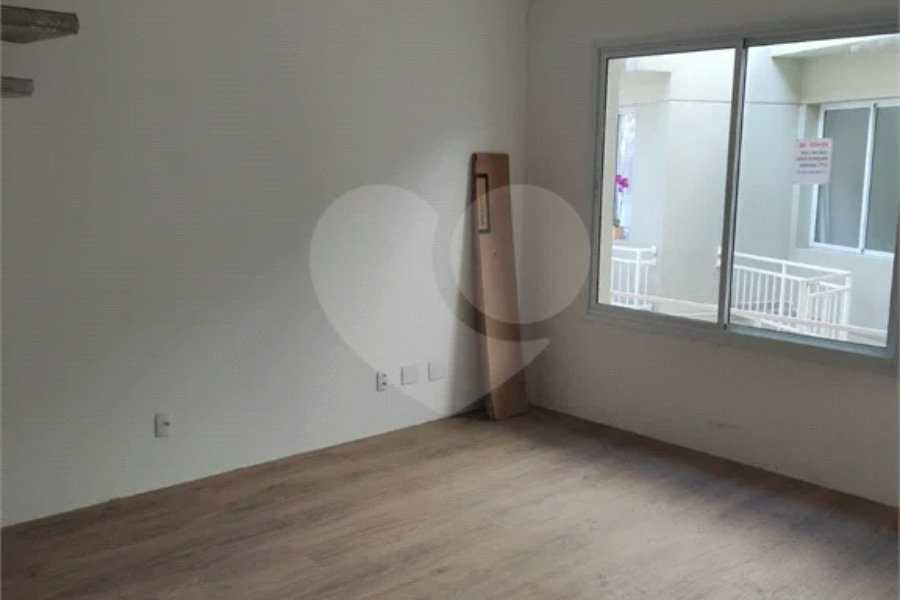 Casa à venda com 2 suítes no condomínio Cântaros da Serra, São Paulo - SP
