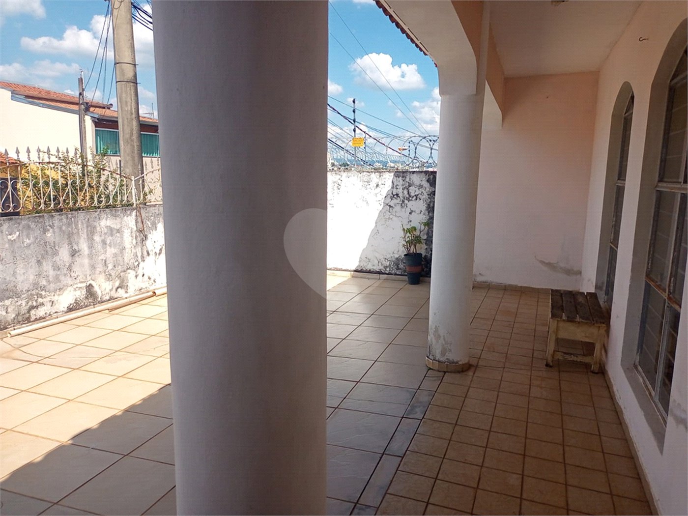 Casa à venda com 3 quartos, sendo 1 suíte,  em Jardim Zulmira, Sorocaba, SP