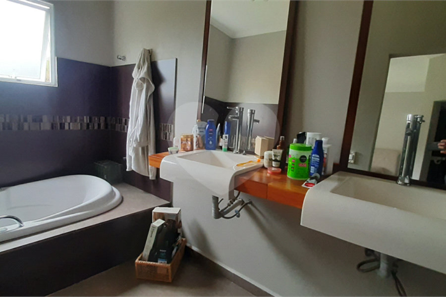 Casa à venda com 3 suítes no condomínio Alpes de Mairiporã, Mairiporã - SP