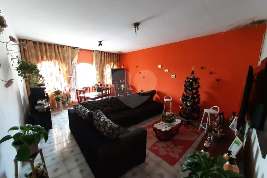 Prédio à venda com 6 quartos em Vila Maria, São Paulo, SP