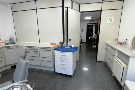 SALA/CONSULTÓRIO ODONTOLÓGICO Região da Paulista, 45m2.