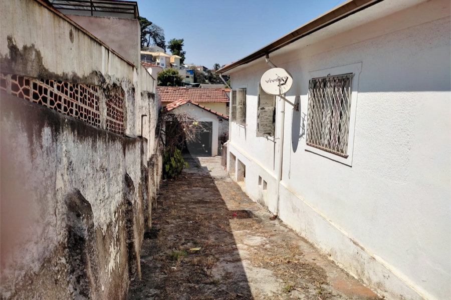 Casa Térrea à venda com 3 quartos em Horto, São Paulo, SP
