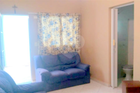 Casa à venda com 6 quartos, sendo 4 suítes, em Chora Menino, São Paulo, SP
