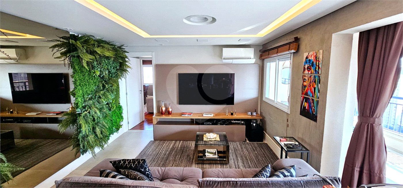 Apartamento à venda com 2 suítes em Vila Mariana, São Paulo, SP