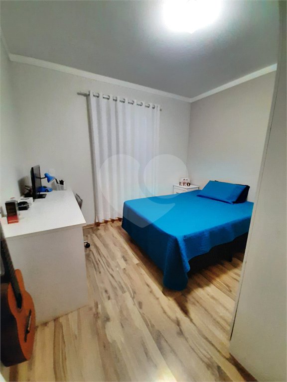 Sobrado à venda com 3 quartos, sendo 1 suíte, em Vila Suissa, Mogi das Cruzes, SP
