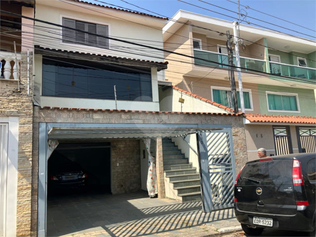 Sobrado à venda com 3 quartos, sendo 1 suíte,  em Vila Mazzei, São Paulo, SP
