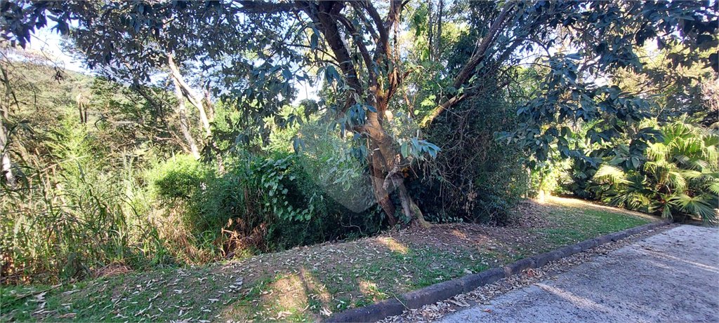 Terreno à venda no condomínio Alpes da Cantareira, Mairiporã - SP