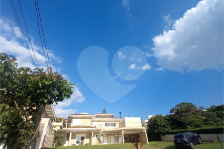 Casa à venda com 4 suítes no condomínio Alpes de Vinhedo, Vinhedo - SP