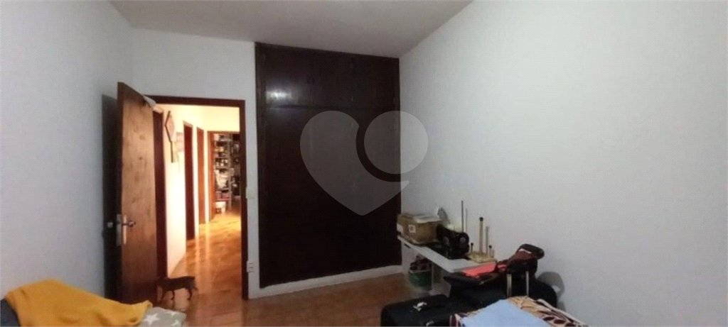 Casa à venda com 3 quartos, sendo 1 suíte, em Vila Barcelona, Sorocaba, SP