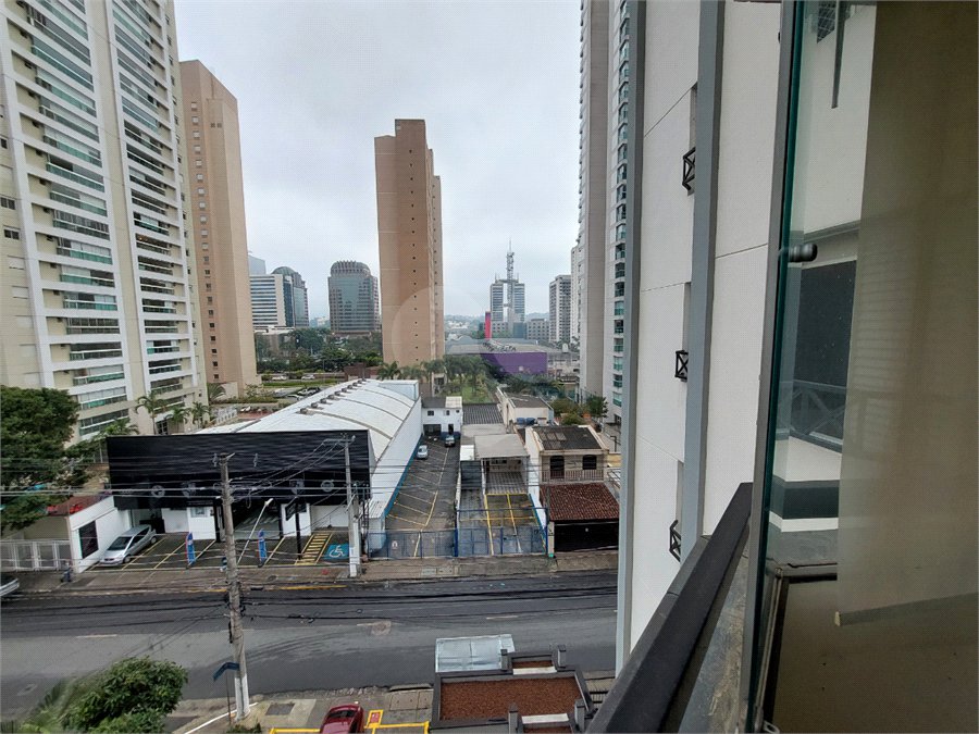 Apartamento à venda com 2 suítes em Vila Gertrudes, São Paulo, SP