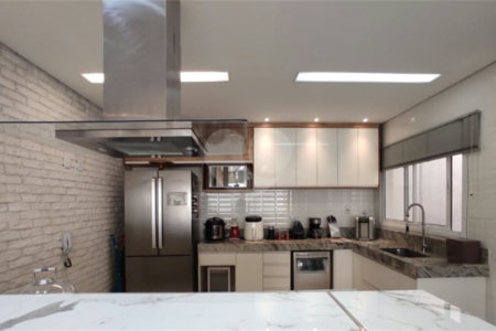 Casa à venda com 2 suítes no condomínio Residencial Lima e Silva, São Paulo - SP
