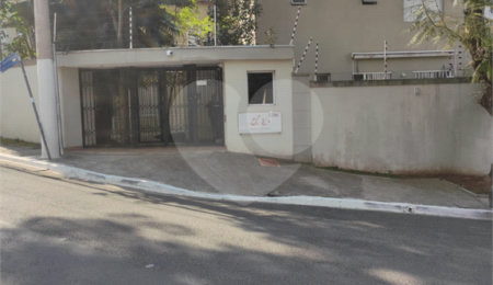 Casa à venda com 2 suítes no condomínio Cântaros da Serra, São Paulo - SP