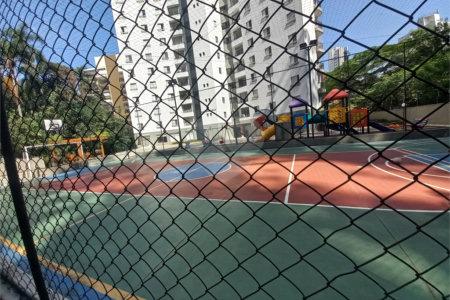 Apartamento à venda com 3 quartos, sendo 1 suíte, em Vila Andrade, São Paulo, SP