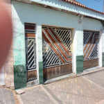 Casa Térrea à venda com 4 quartos, sendo 1 suíte, em Vila Antonieta, São Paulo, SP