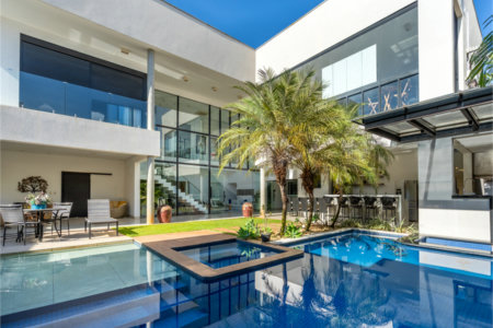 Casa à venda com 6 suítes em Parque Das Mangueiras, Três Lagoas, MS