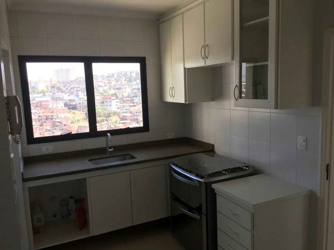 Apartamento à venda com 3 quartos, sendo 1 suíte,  em Vila Andrade, São Paulo, SP