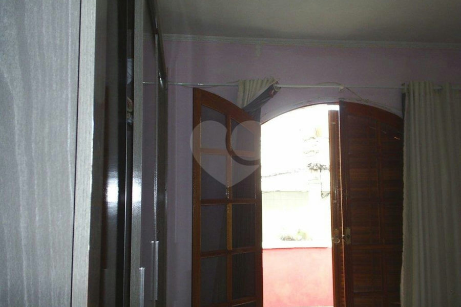 Casa à venda com 3 quartos em Vila Galvão, Guarulhos, SP
