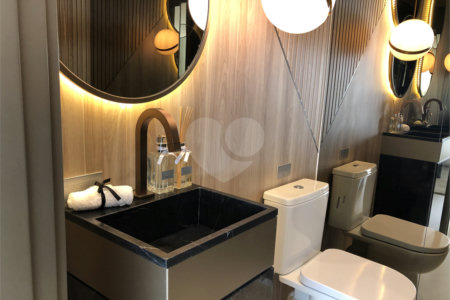 Apartamento à venda com 5 quartos, sendo 4 suítes, em Pinheiros, São Paulo, SP