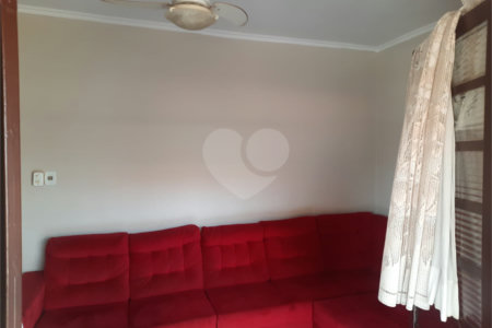 Casa à venda com 3 quartos, sendo 1 suíte, em Jardim Antártica, Ribeirão Preto, SP