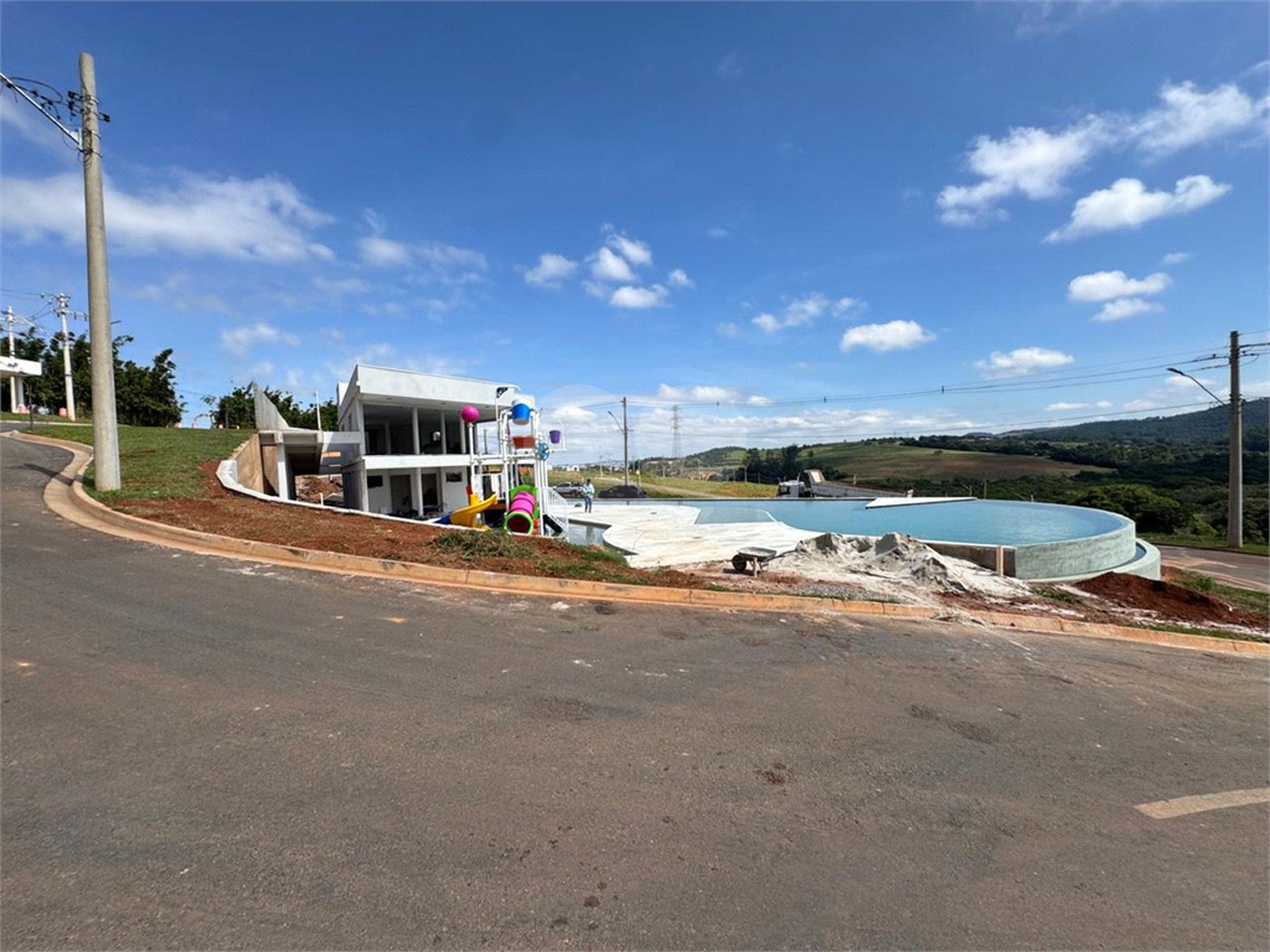 Terreno à venda no condomínio Elementum, Atibaia - SP
