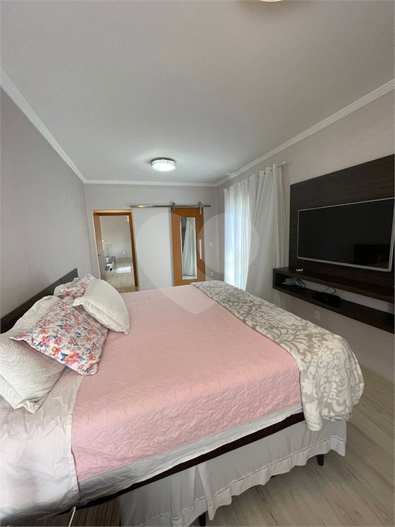Casa à venda com 4 suítes no condomínio Aruã Lagos, Mogi das Cruzes - SP