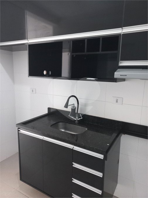 Casa à venda com 2 suítes no condomínio martinha, São Paulo - SP