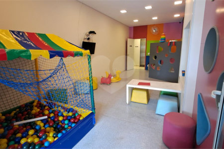 Apartamento à venda ou para alugar com 1 suíte em Vila Cordeiro, São Paulo, SP