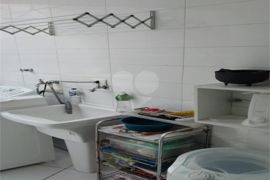 Casa à venda com 3 quartos, sendo 2 suítes, no condomínio Villa's Residencial, São Paulo - SP