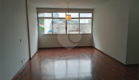 Apartamento à venda com 4 quartos, sendo 1 suíte,  em Tijuca, Rio de Janeiro, RJ