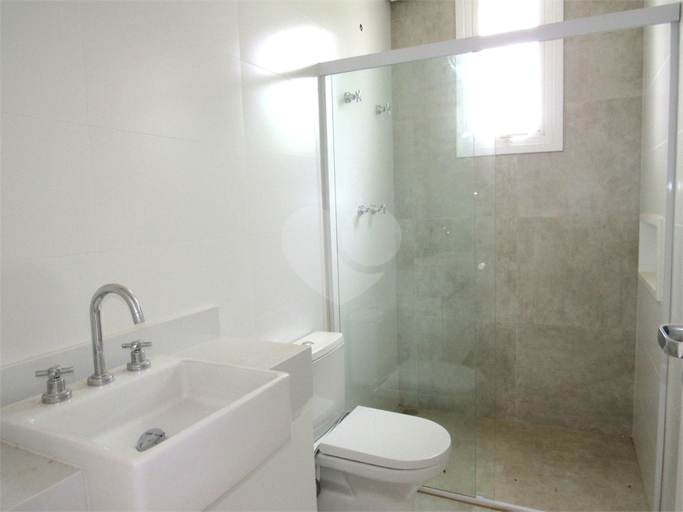 Casa à venda com 4 suítes no condomínio Premiere, São Paulo - SP