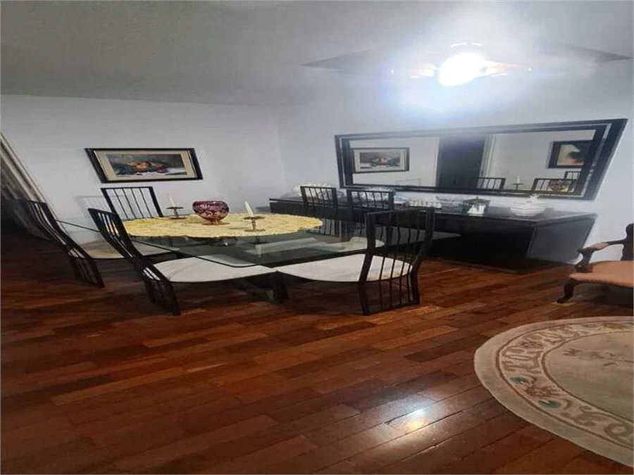 Apartamento à venda com 3 quartos, sendo 1 suíte, em Pinheiros, São Paulo, SP